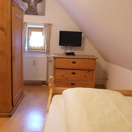 Tiroler Landgasthaus Besenkammerl 3* Kipfenberg