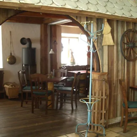 Tiroler Landgasthaus Besenkammerl Penzion