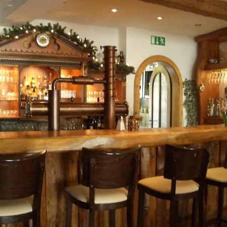 Tiroler Landgasthaus Besenkammerl Penzion