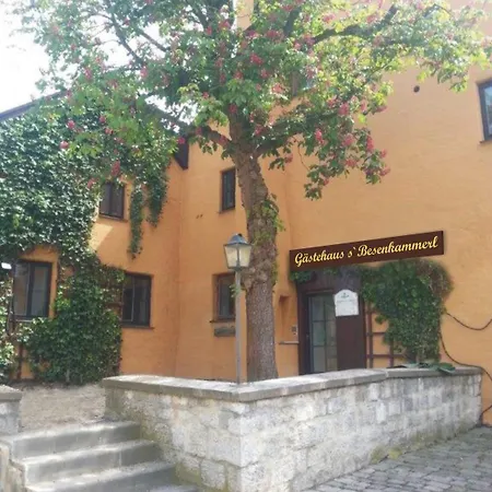 Tiroler Landgasthaus Besenkammerl
