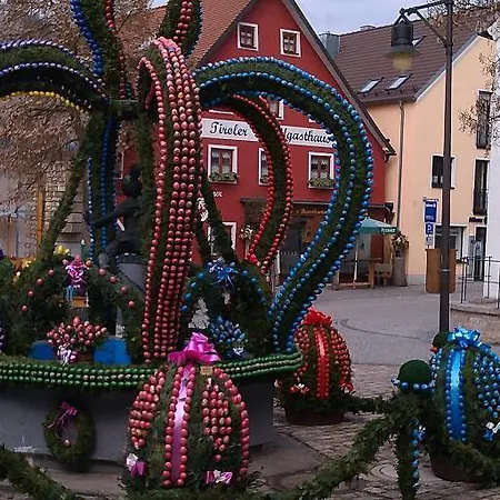 Tiroler Landgasthaus Besenkammerl 3*